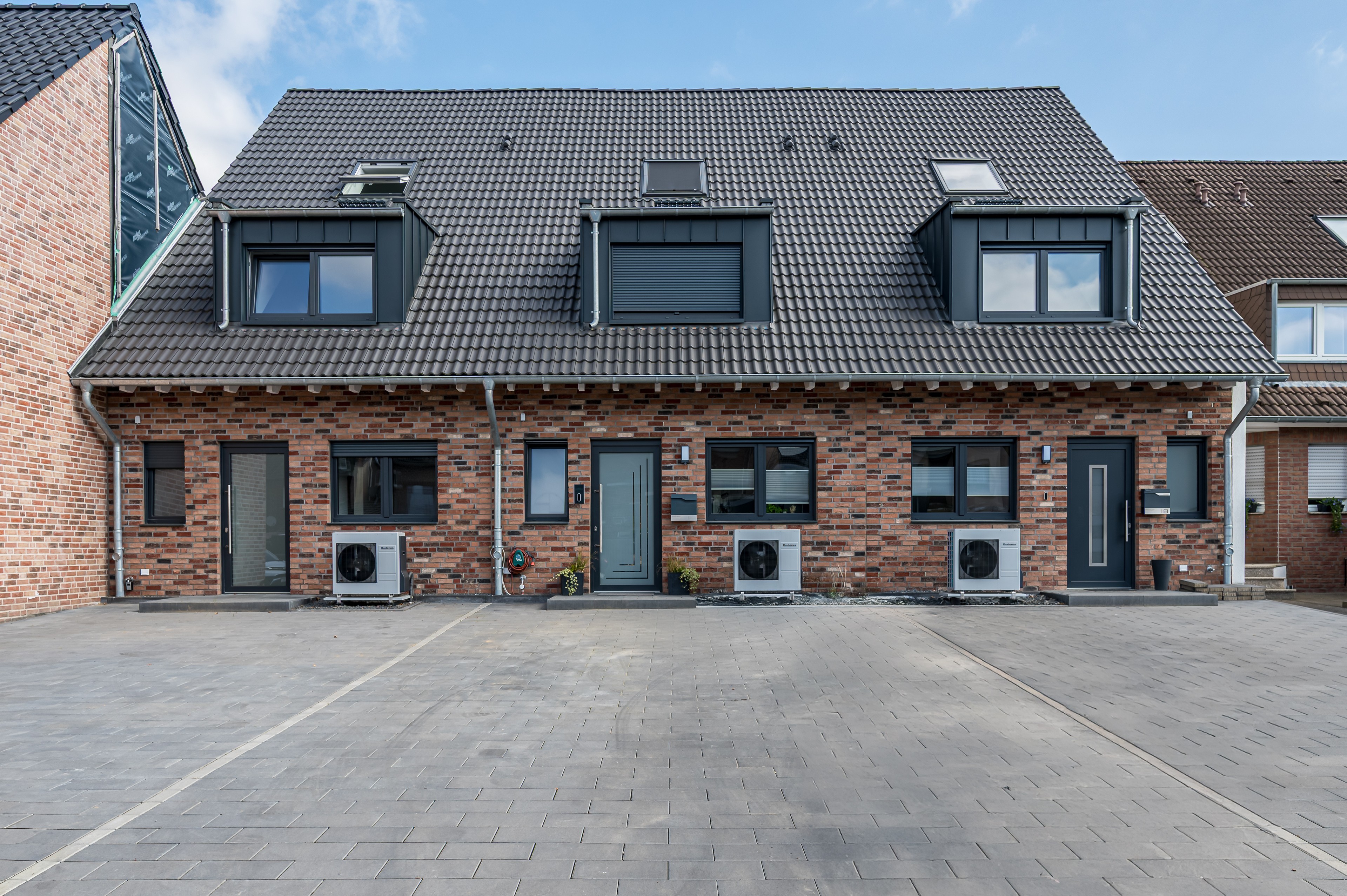 Prinzenbusch 10,12,14